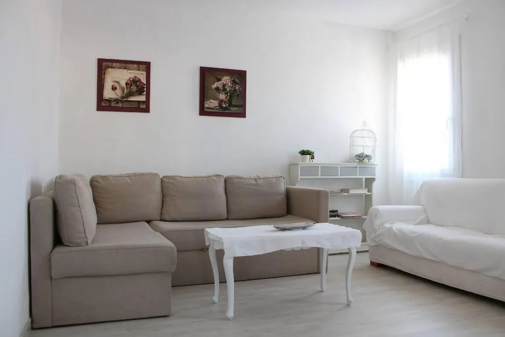 Apartment With Terrace In Chioggia'S Main Square Italy